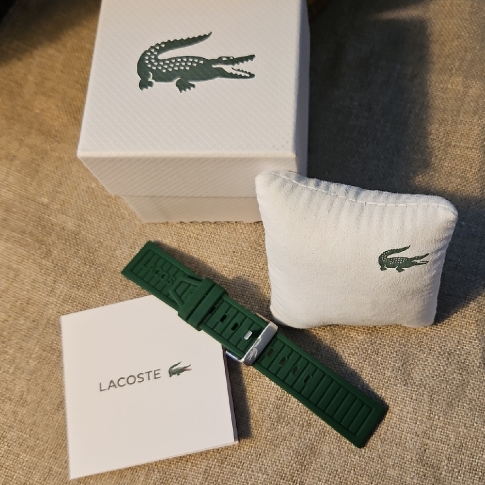Lacoste Men's Women's Green Watch Strap Band With Box And Pillow. No Watch.